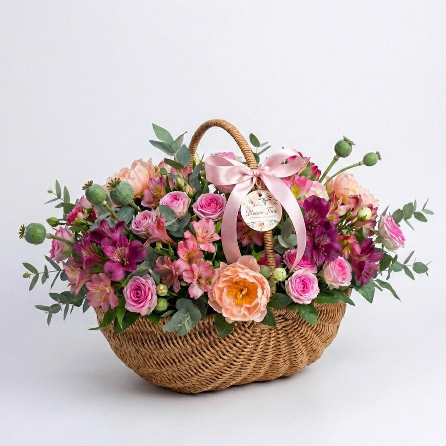 Romantic Basket