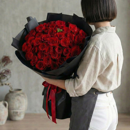100 Red Roses